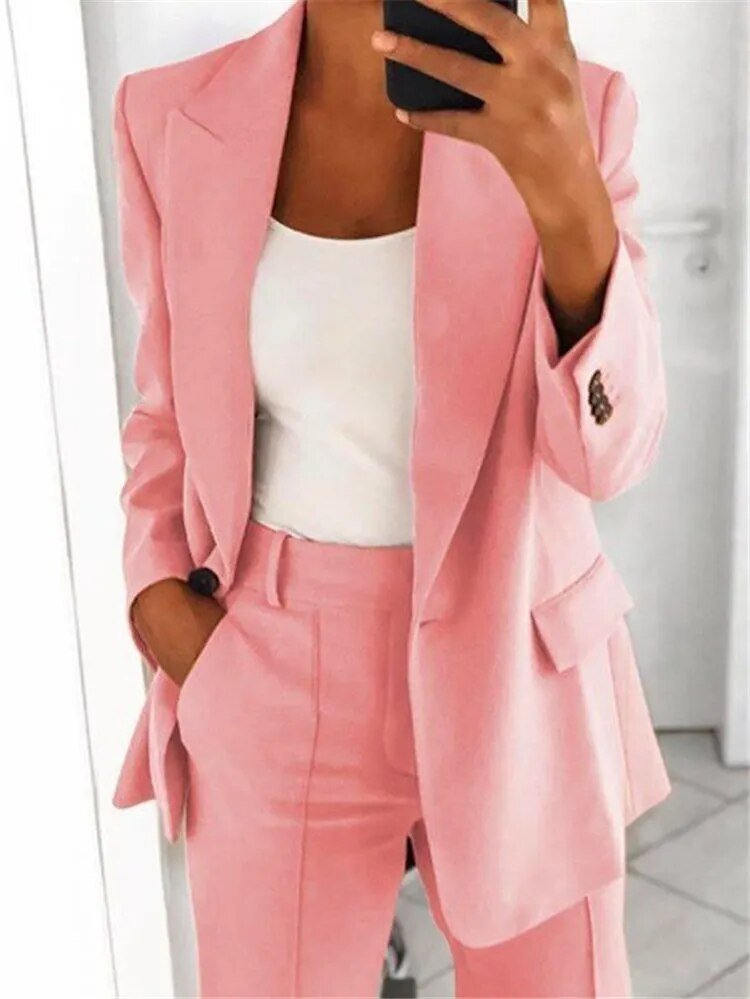 Completo Donna Elegante Bianca – Blazer e Pantaloni con Eleganza e Comfort