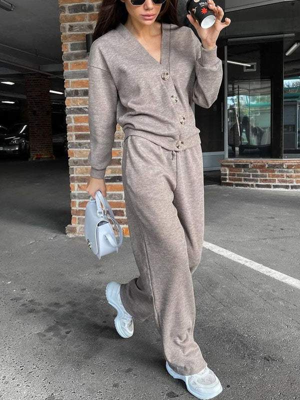 Completo Donna in Maglia con Cardigan e Pantaloni – Eleganza Morbida e Comfort Assoluto – Giulia