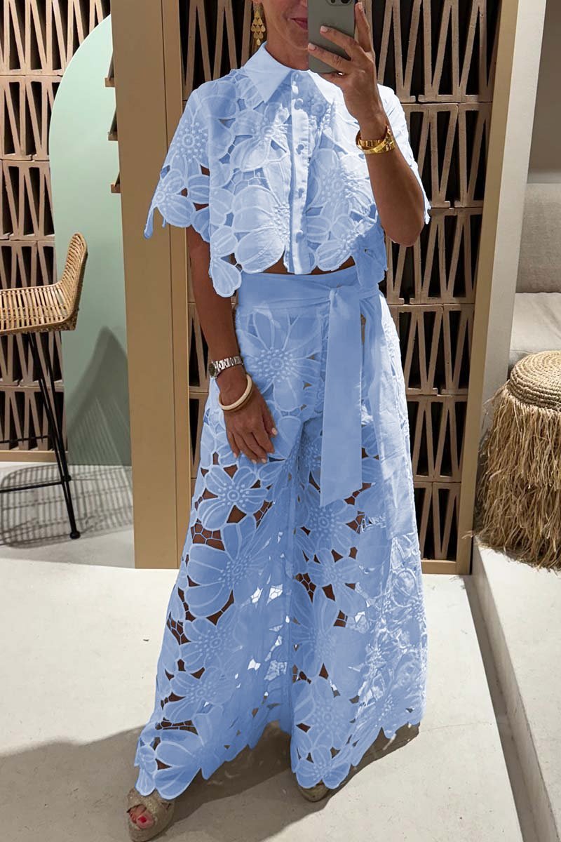 Completo in Pizzo con Camicia e Pantaloni a Palazzo